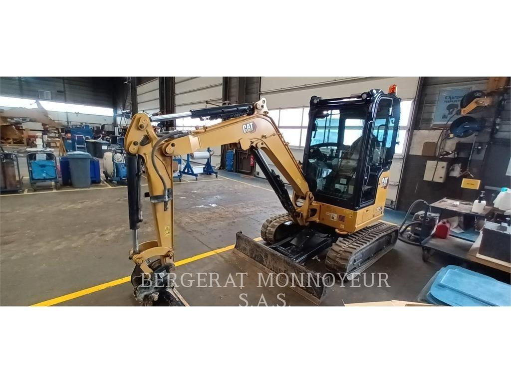 CAT 302.7 Bageri guseničari