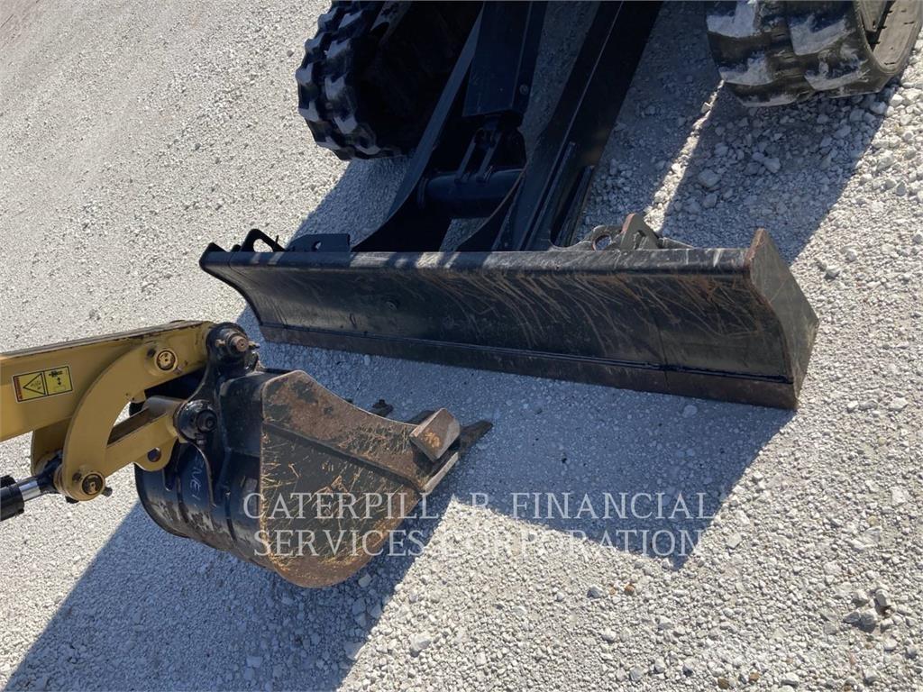 CAT 302.7-07CR Bageri guseničari