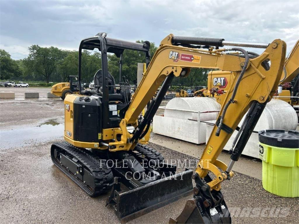 CAT 302.7-07LO Bageri guseničari