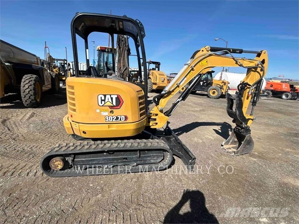 CAT 302.7DC1TH Bageri guseničari