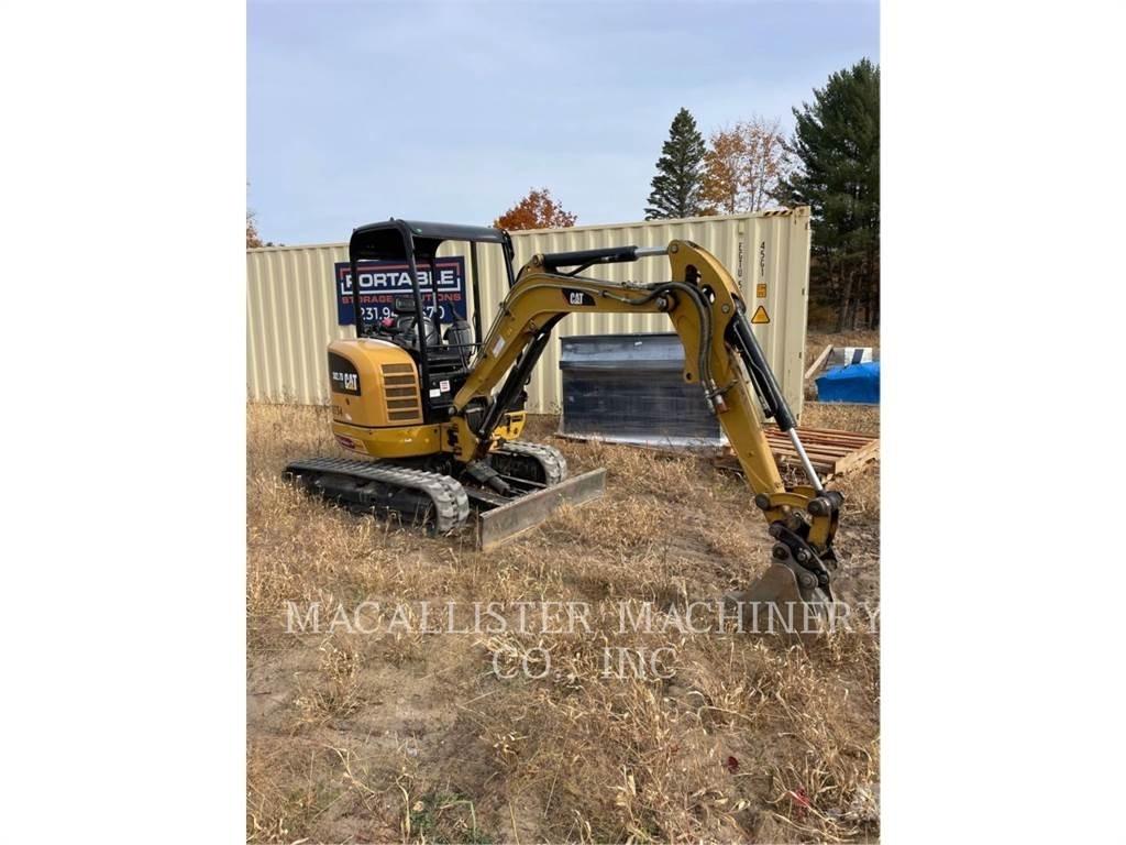 CAT 302.7DCR Bageri guseničari