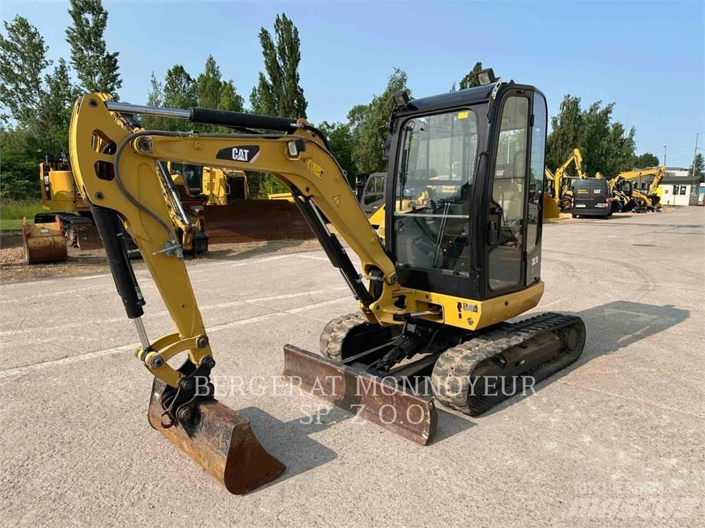 CAT 302.7DCR Bageri guseničari