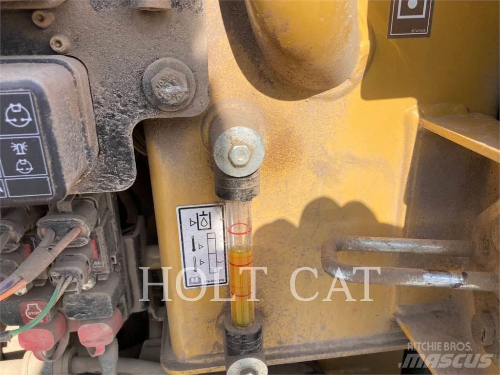 CAT 303.5 CR Bageri guseničari