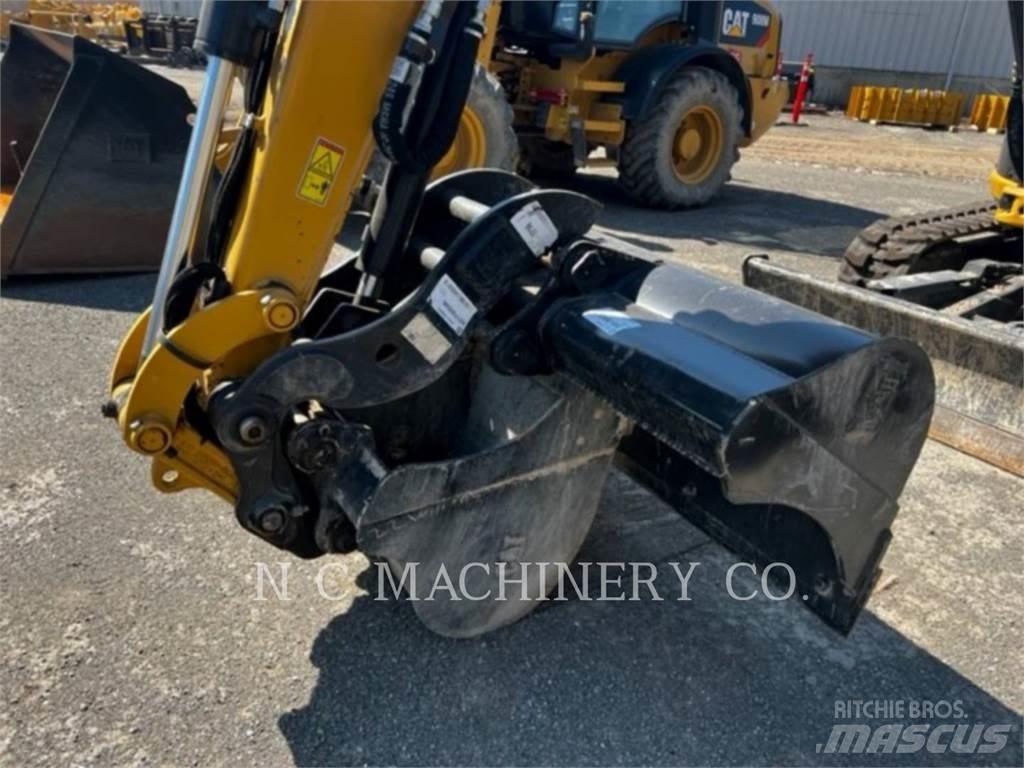 CAT 303.5 CRCB Bageri guseničari
