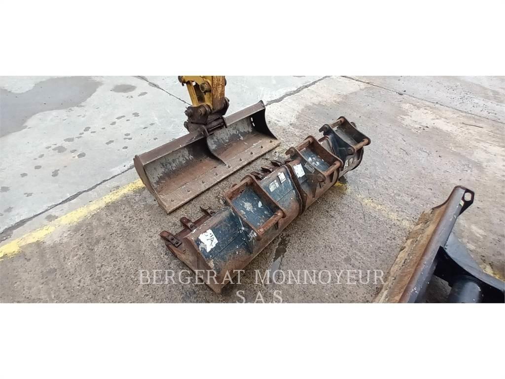 CAT 303.5E CR Bageri guseničari