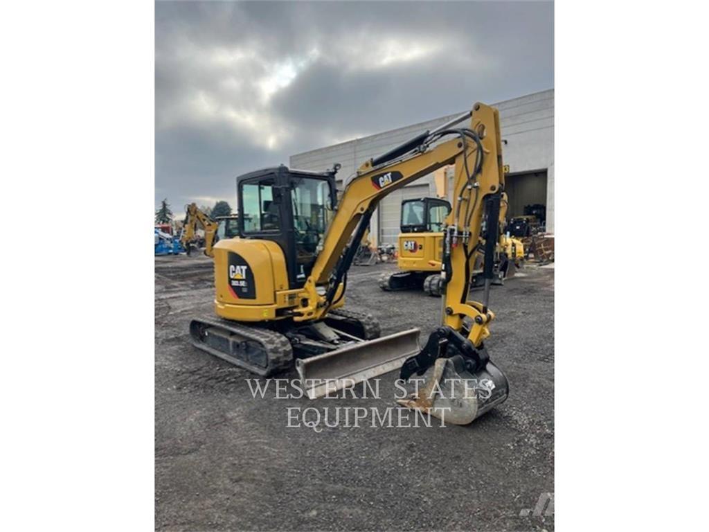 CAT 303.5E2 Bageri guseničari