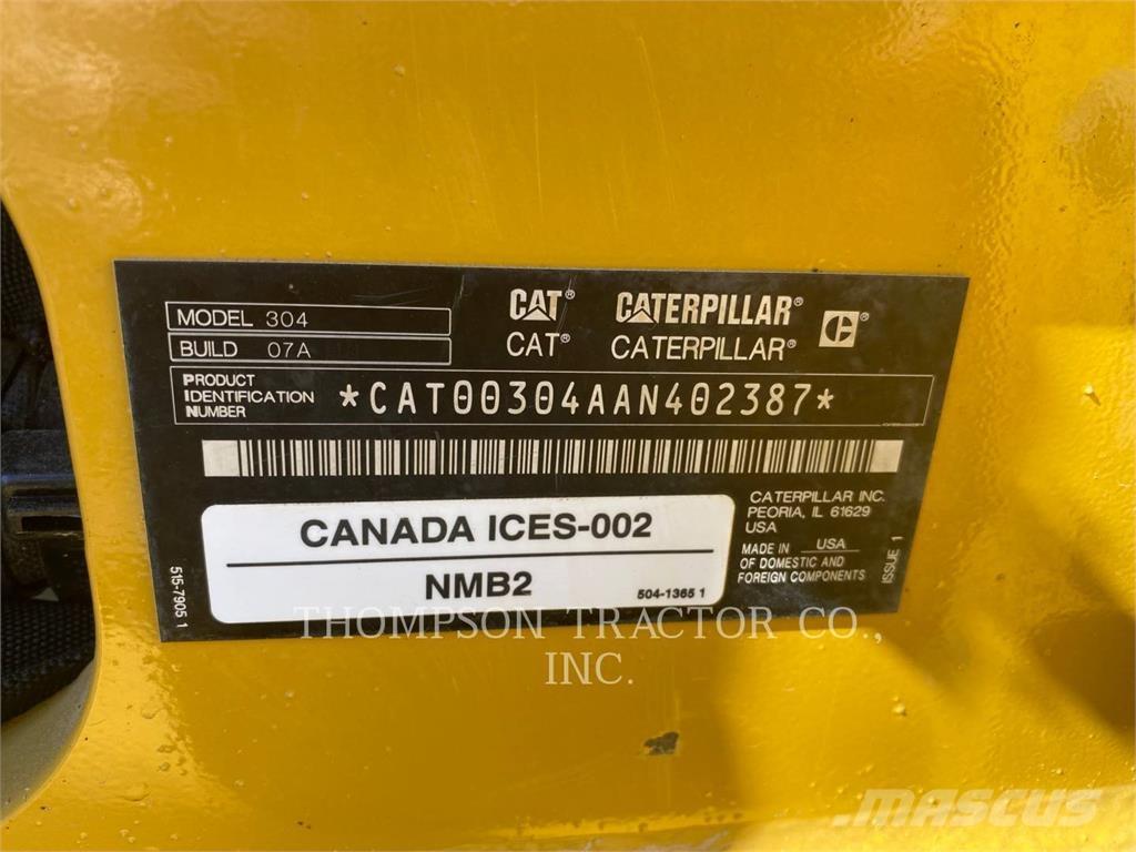 CAT 304 Bageri guseničari