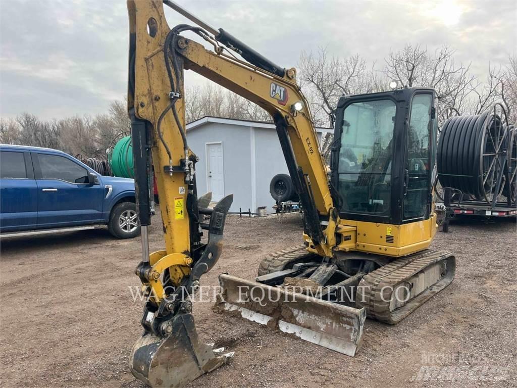 CAT 30407 Bageri guseničari
