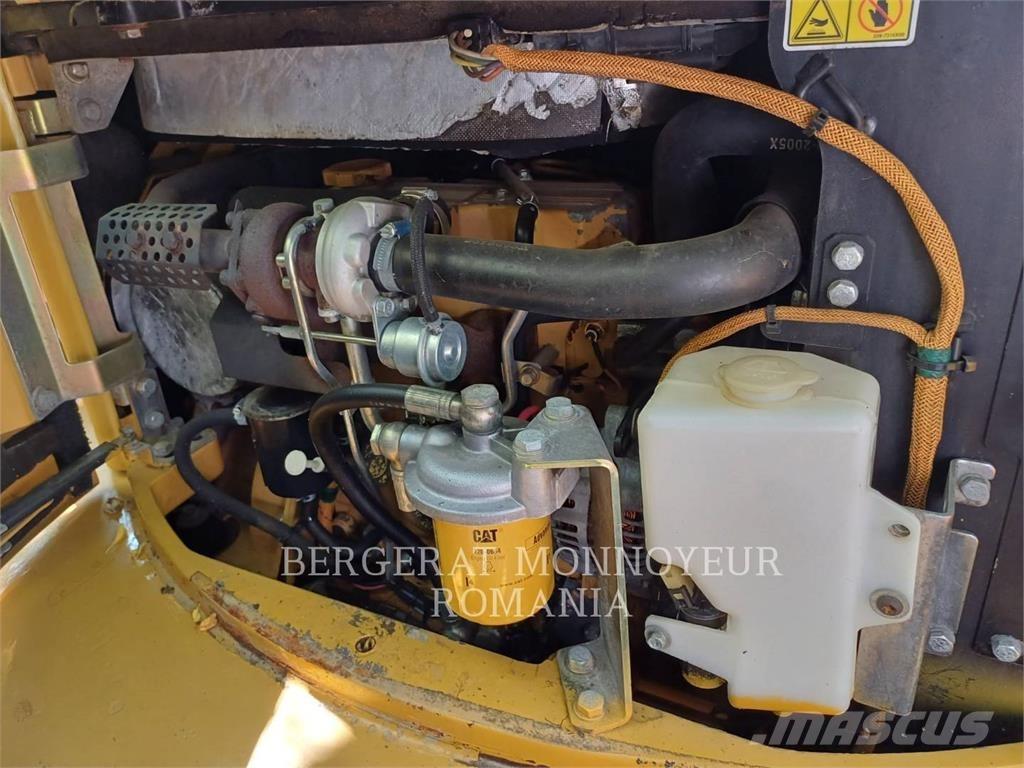 CAT 304DCR Bageri guseničari