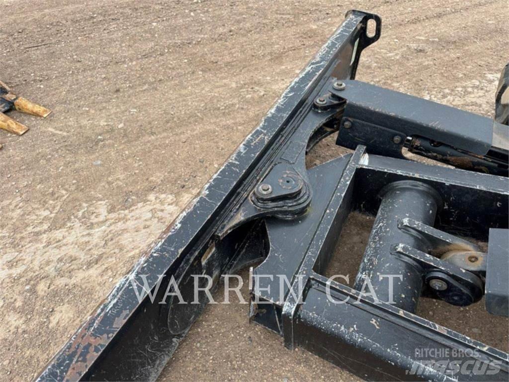 CAT 304E2 Bageri guseničari