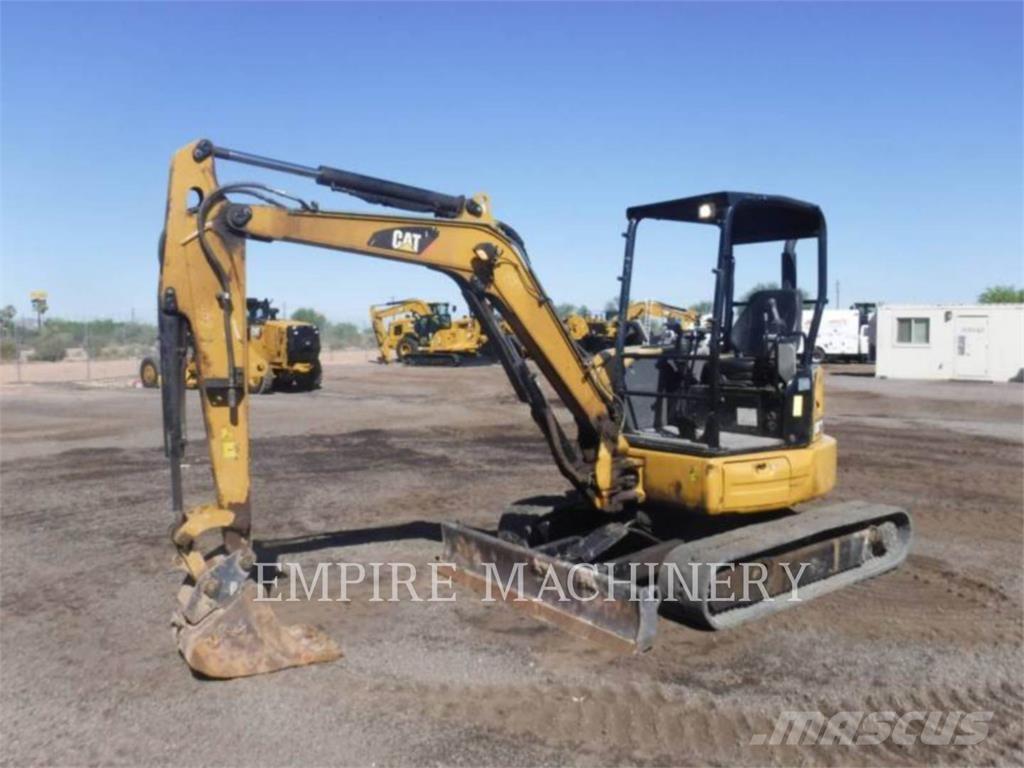 CAT 304E2 Bageri guseničari