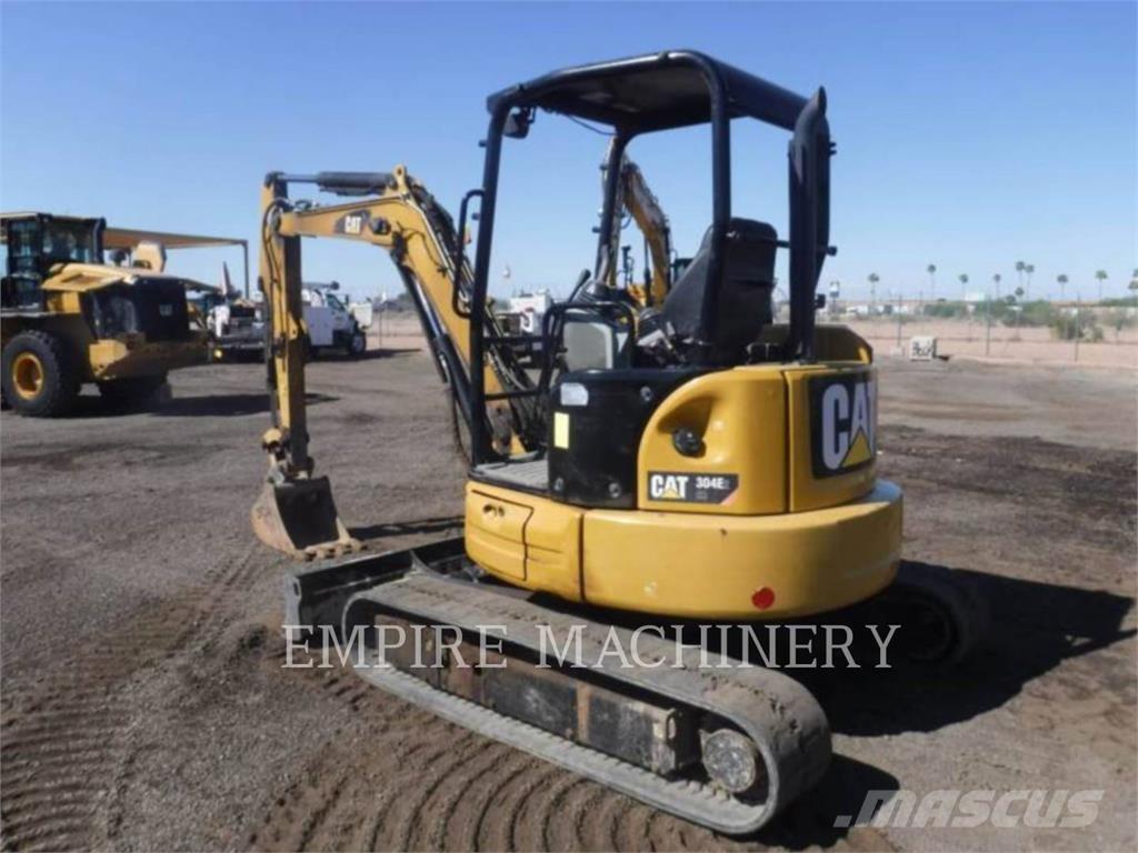 CAT 304E2 Bageri guseničari