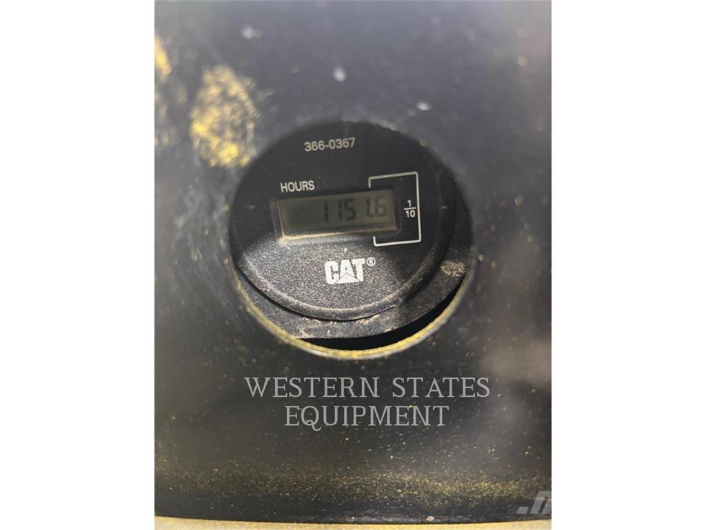 CAT 304E2 Bageri guseničari