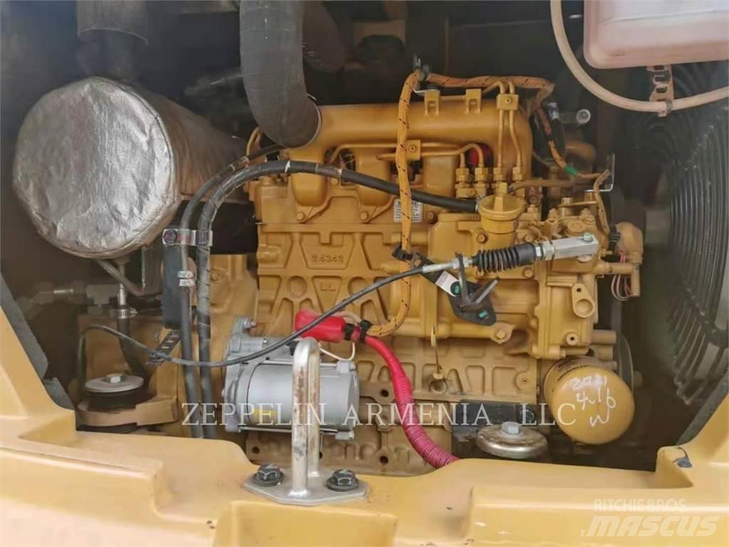 CAT 305.5E2 Bageri guseničari