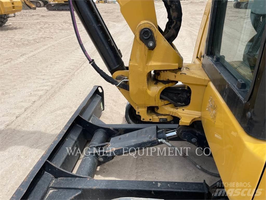 CAT 305.5E2 Bageri guseničari