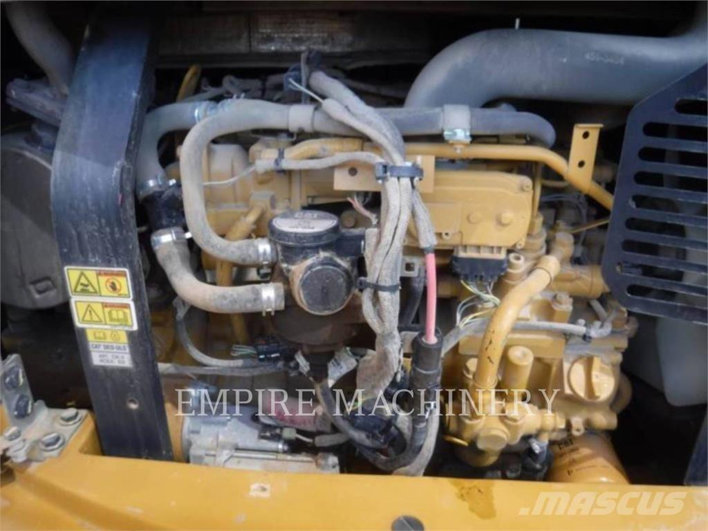 CAT 305.5E2 Bageri guseničari