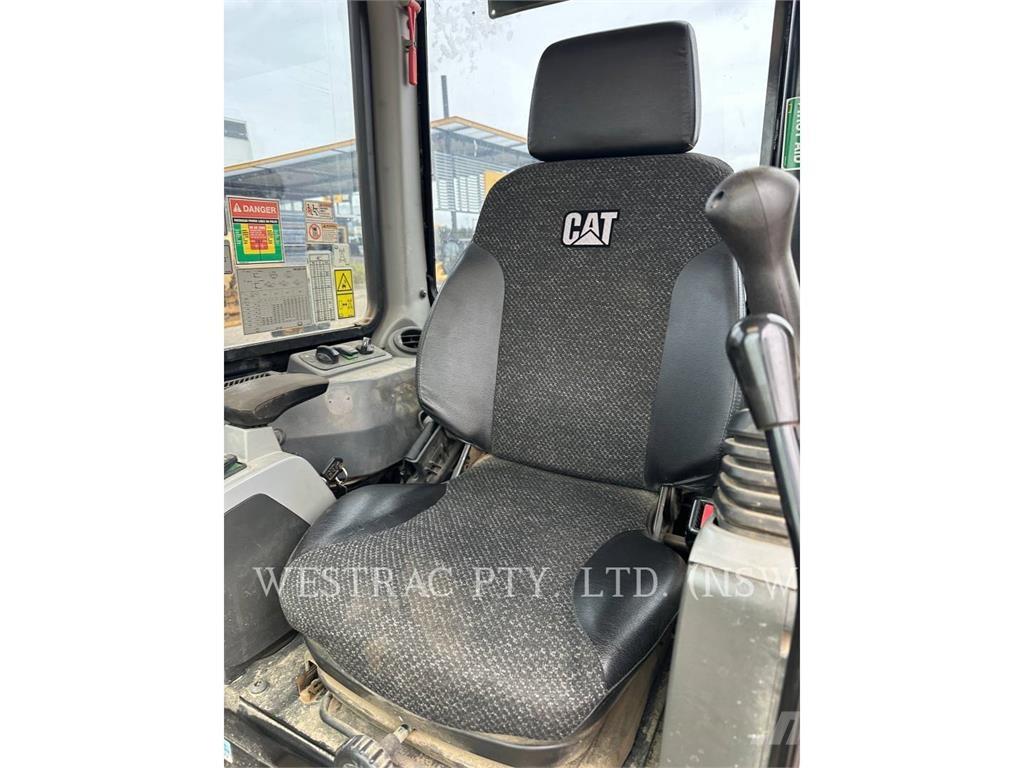 CAT 305.5E2CR Bageri guseničari