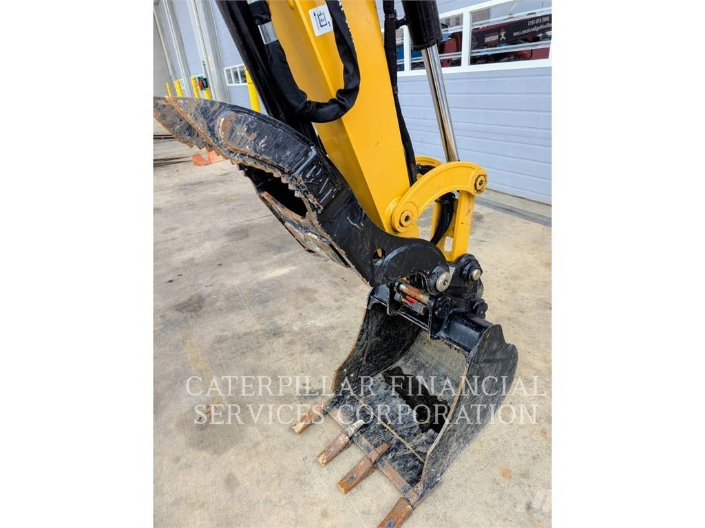 CAT 30507CR Bageri guseničari