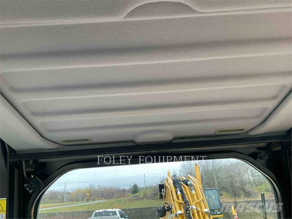 CAT 30507CR Bageri guseničari