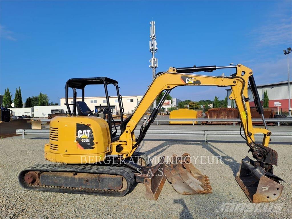 CAT 305E2 Bageri guseničari