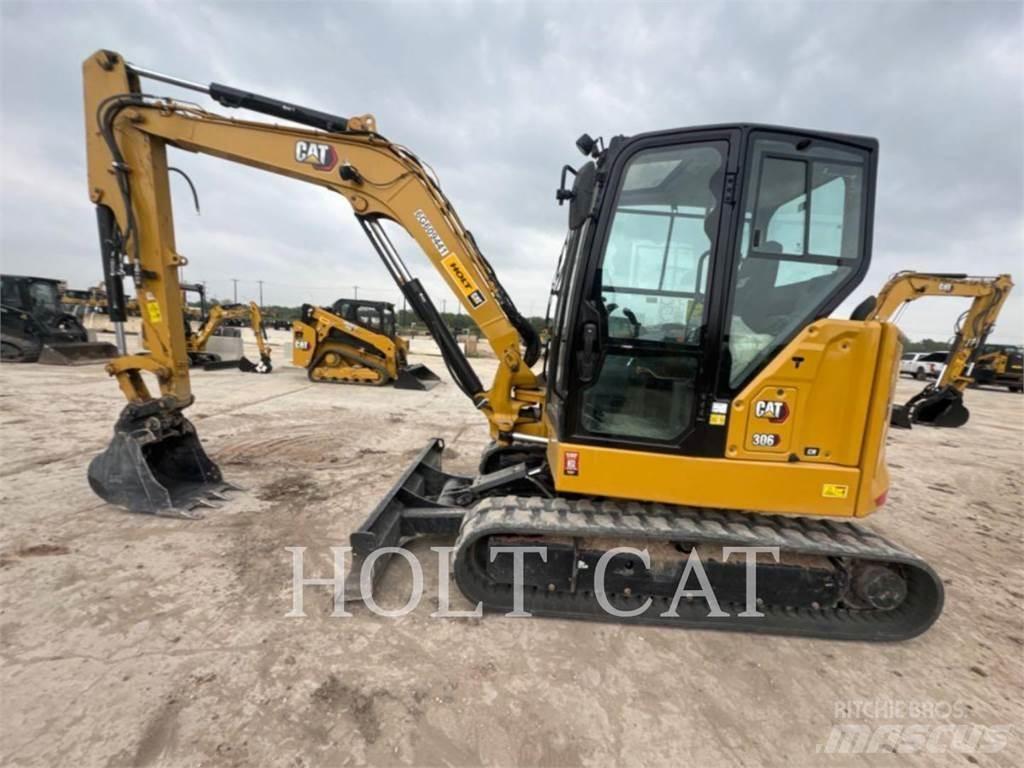 CAT 306 CR Buldožeri guseničari