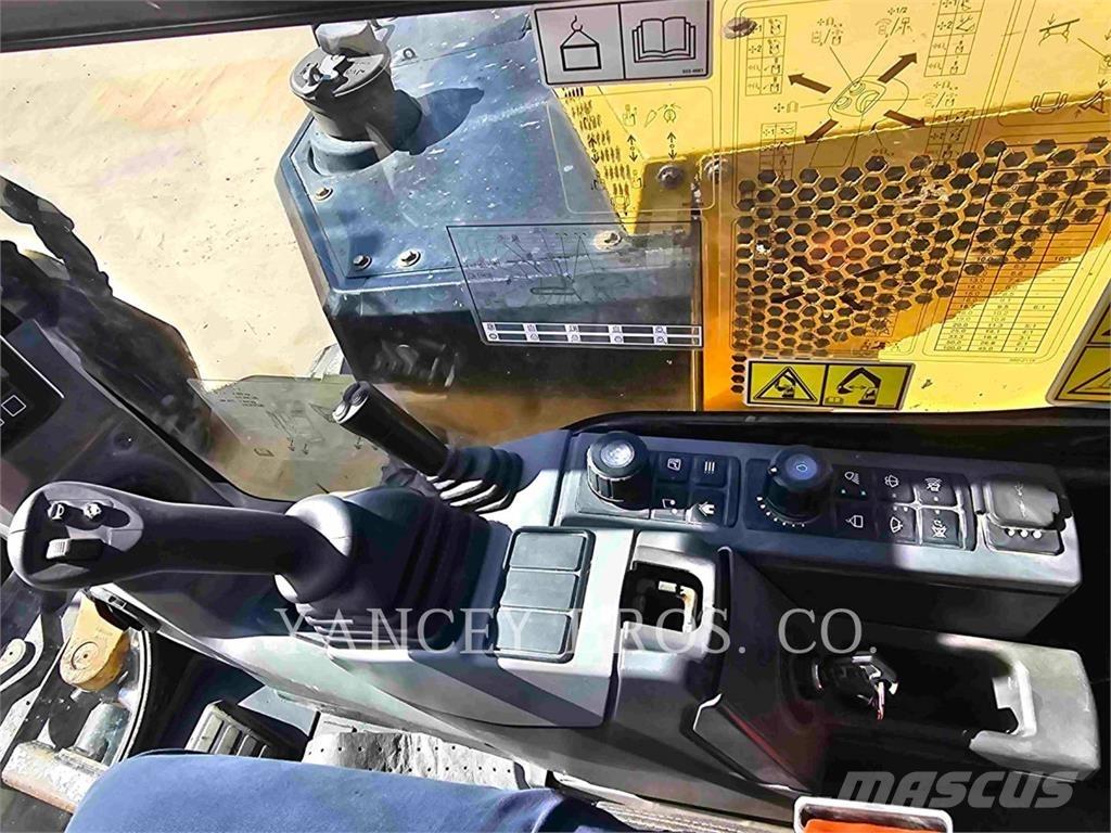 CAT 30607CR Bageri guseničari