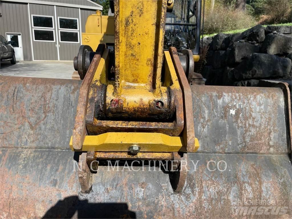 CAT 307 Bageri guseničari