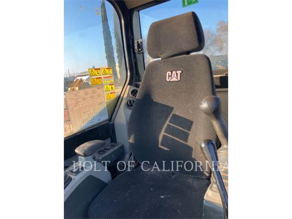 CAT 308E2 Bageri guseničari