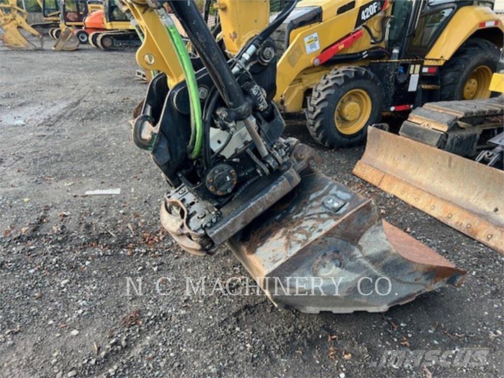 CAT 309 CRCB Bageri guseničari