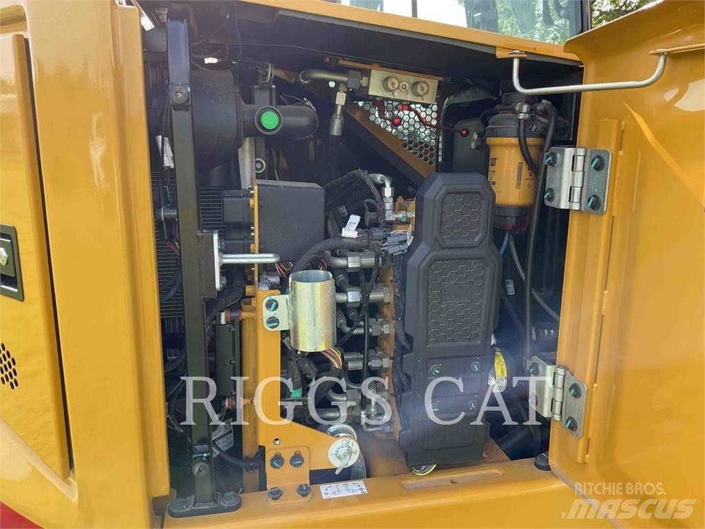CAT 30907CR Bageri guseničari