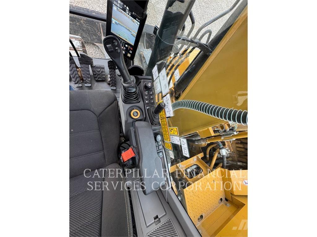 CAT 31507 Bageri guseničari