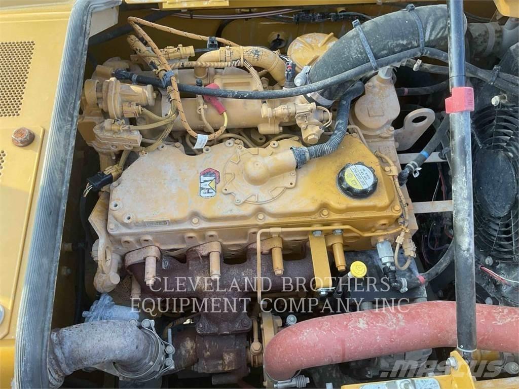 CAT 317-07 Bageri guseničari