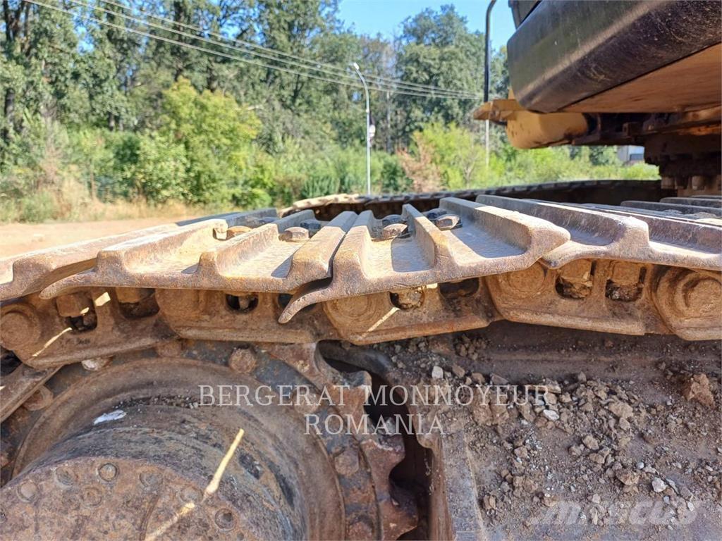 CAT 318C Bageri guseničari