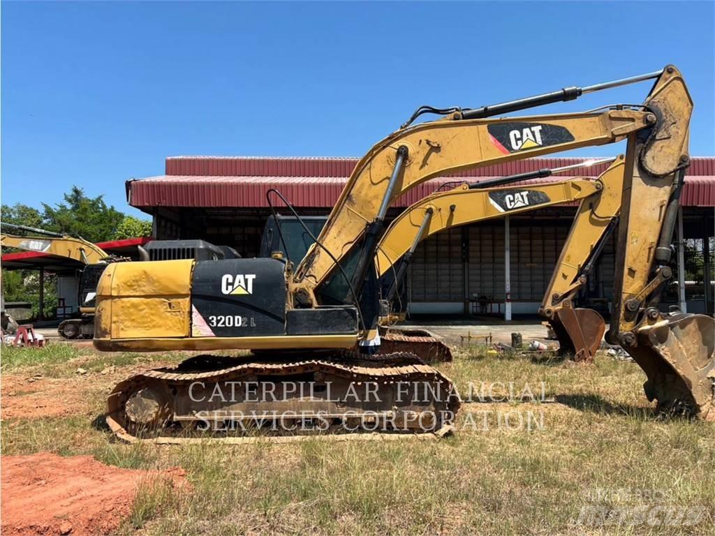 CAT 318D2L Bageri guseničari