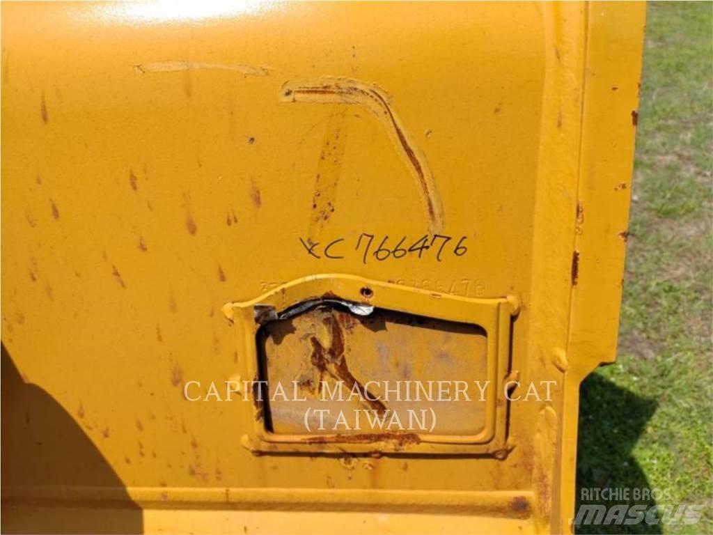 CAT 320 Kašike / Korpe