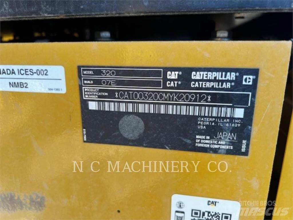 CAT 320 Bageri guseničari