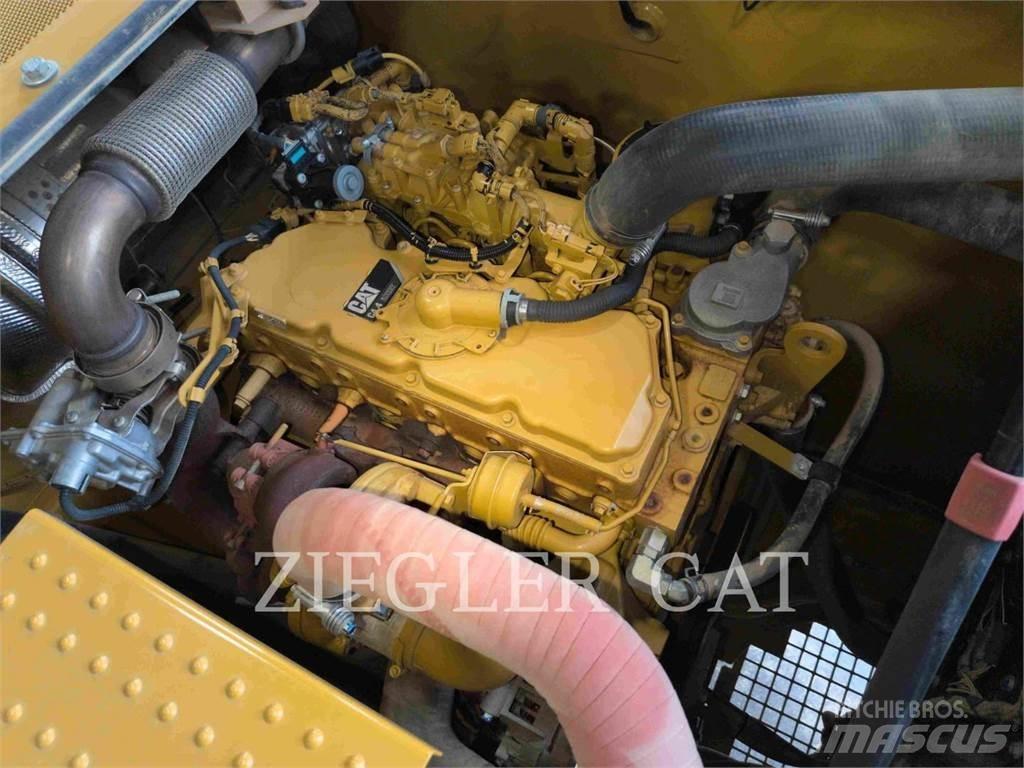 CAT 320 Bageri guseničari