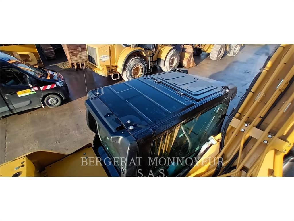 CAT 320 GC Bageri guseničari