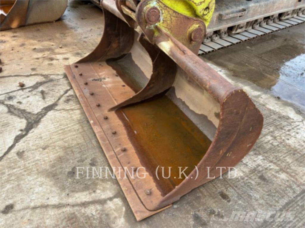 CAT 320 HSR 2D Bageri guseničari