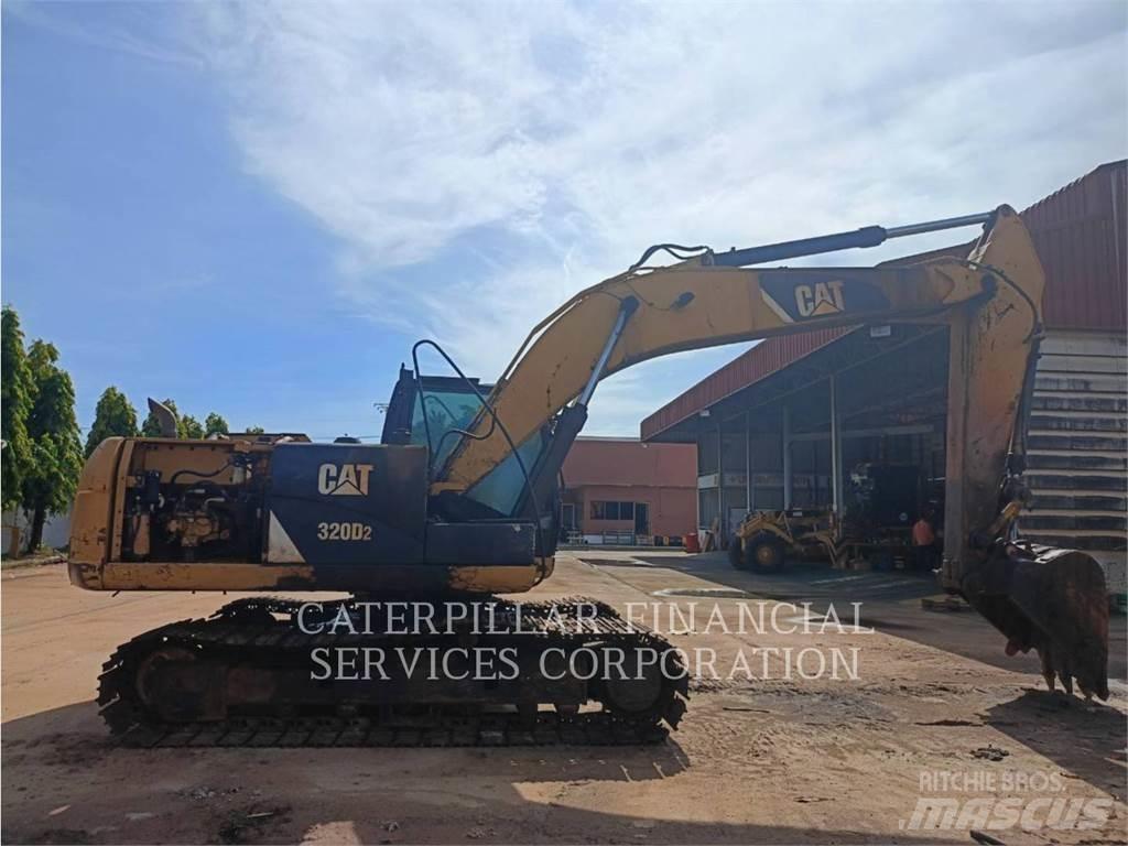 CAT 320D2 Bageri guseničari