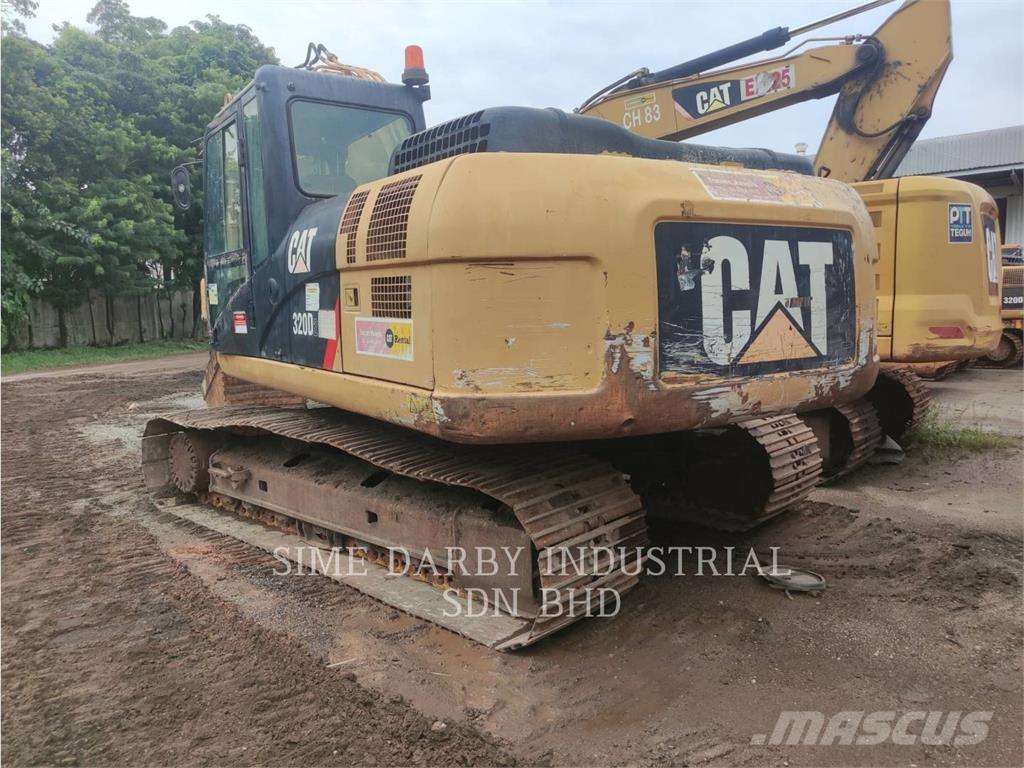 CAT 320D2 Bageri guseničari