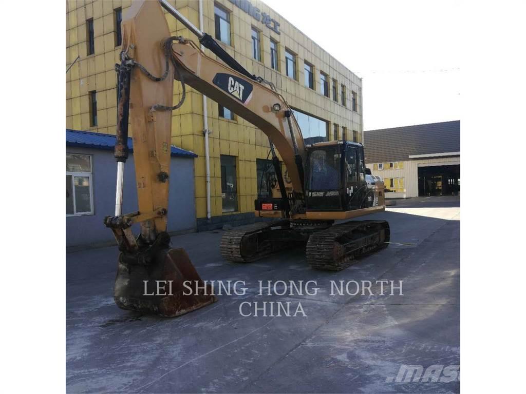 CAT 320D2L Bageri guseničari