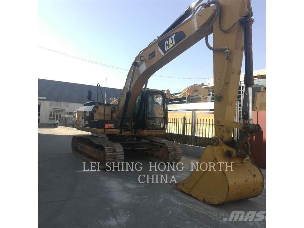 CAT 320D2L Bageri guseničari