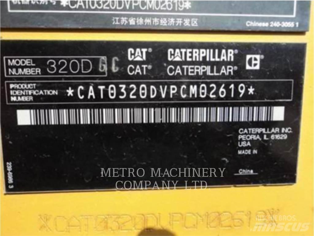 CAT 320DGC Bageri guseničari