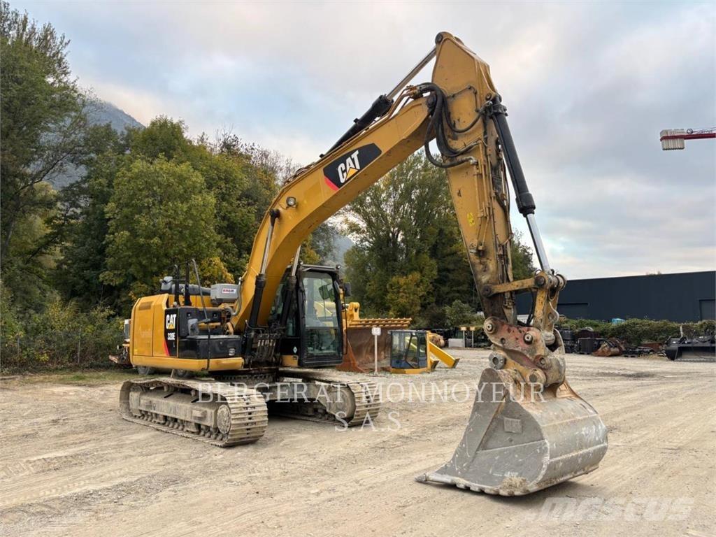 CAT 320E Bageri guseničari