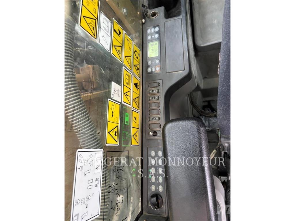 CAT 320E Bageri guseničari
