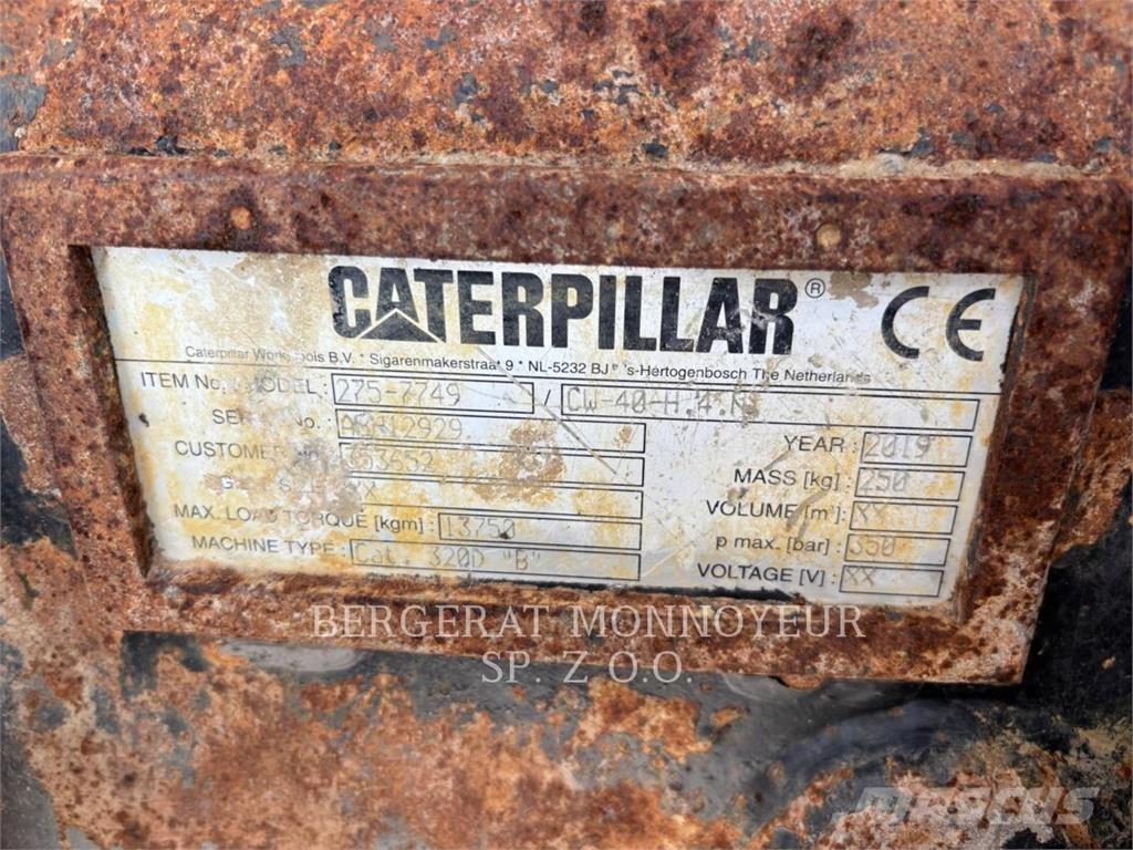 CAT 320GC Bageri guseničari