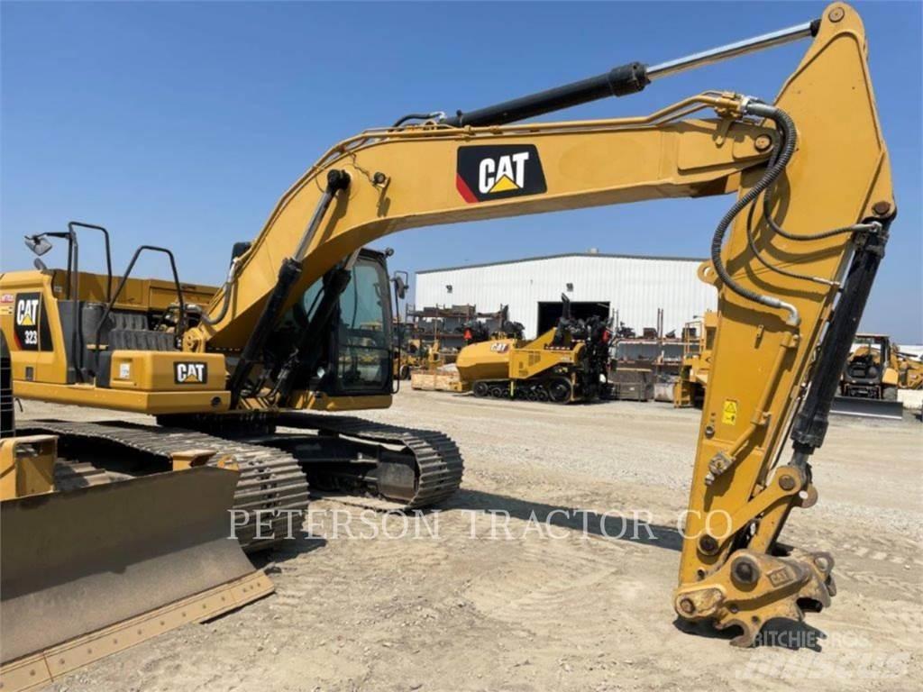 CAT 323 Bageri guseničari