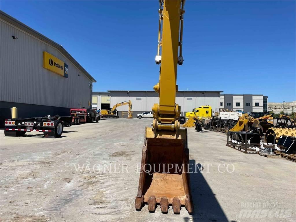 CAT 323 Bageri guseničari