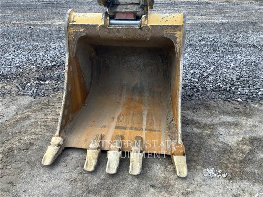 CAT 323 Bageri guseničari